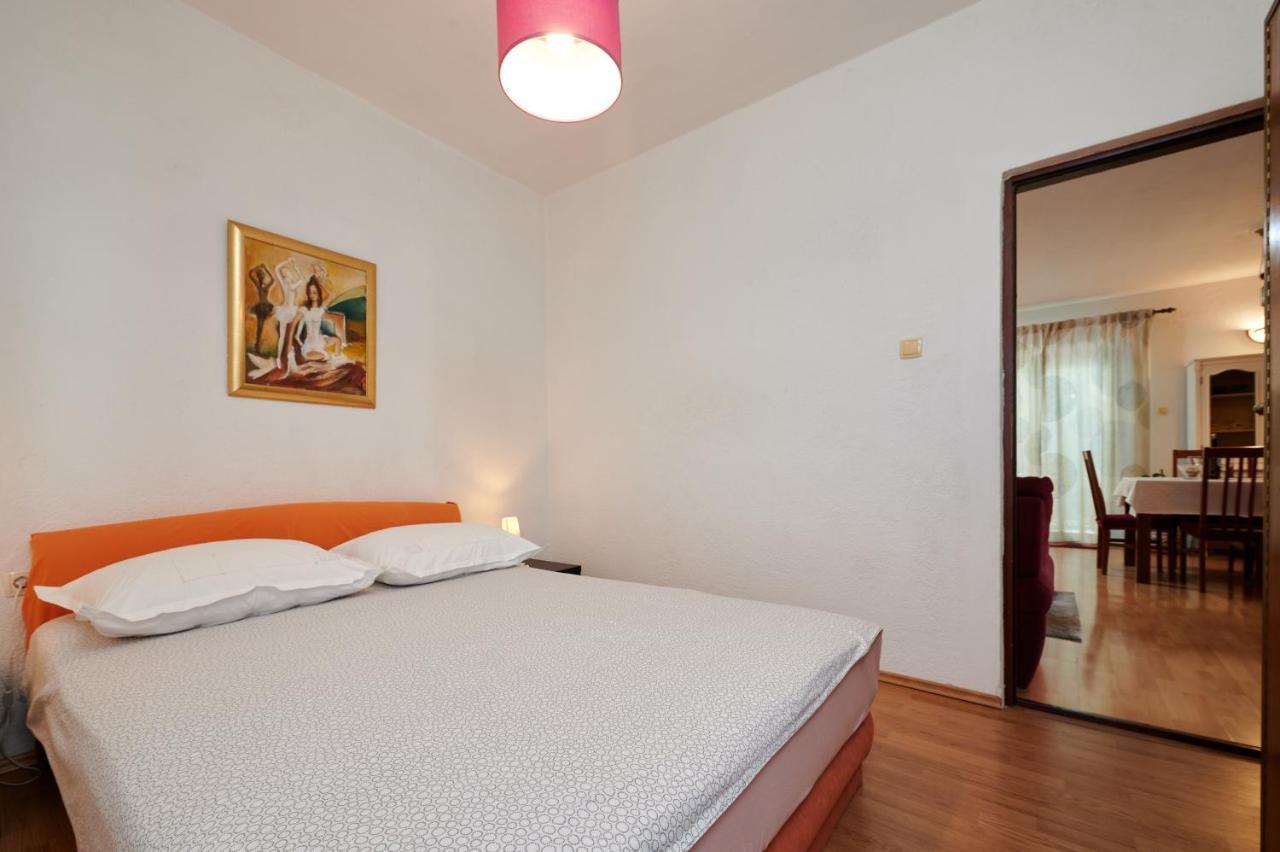 Guesthouse Aria Трогир Экстерьер фото